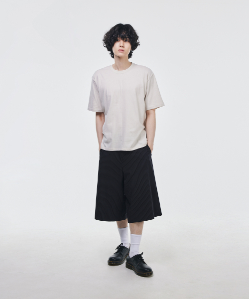 SIGNATURE（シグネチャ）の「ノータックワイドバミューダスラックス[ブラックストライプ]（その他パンツ・レディース・その他・SMALL/MEDIUM）」の6枚目の写真