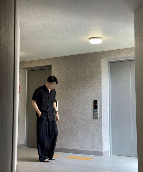DNSR(ディーエヌエスアール)の「サマー ワンタック ワイドパンツ ブラック(その他パンツ・メンズ・その他・SMALL/MEDIUM/LARGE)」の11枚目の写真