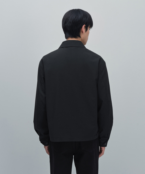 MUSINSA STANDARD（ムシンサスタンダード）の「ライトプレーンリラックスドミニマルジャケット[ブラック]（ブルゾン・メンズ・その他・MEDIUM/LARGE/X-LARGE/XX-LARGE）」の3枚目の写真
