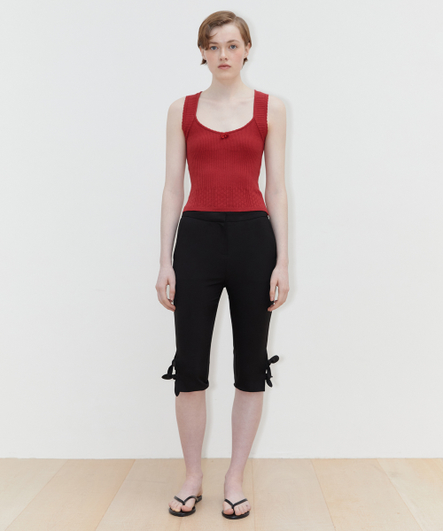 SINOON(シヌーン)の「SCALLOP PUNCHING KNIT SLEEVELESS (RED)(ニット/セーター・レディース・レッド・FREE)」の4枚目の写真