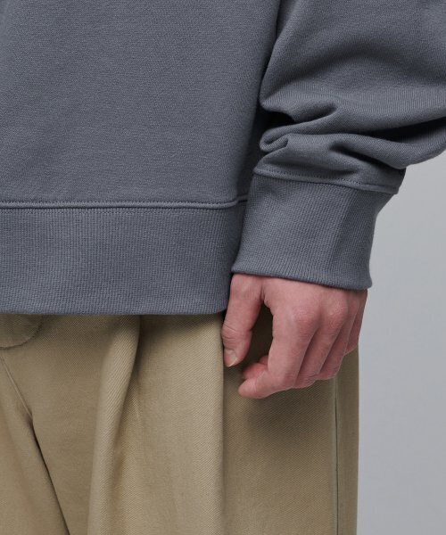 MUSINSA STANDARD（ムシンサスタンダード）の「オーバーサイズスウェットシャツ[グレー]（スウェット・メンズ・その他・SMALL/MEDIUM/LARGE/X-LARGE/XX-LARGE/XXX-LARGE）」の7枚目の写真
