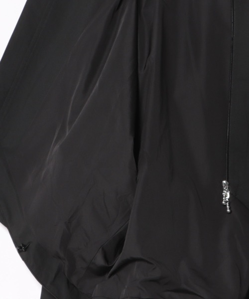 Never mind the XU / Chikashitsu+(ネバーマインド ザ エックスユー / チカシツプラス)の「【Nerd out XU】nylon hood jacket / 【ナードアウトエックスユー】ナイロン風フードジャケット <着用動画あり>(ブルゾン・メンズ・グレー/ブラック/チャコール・M/S)」の15枚目の写真