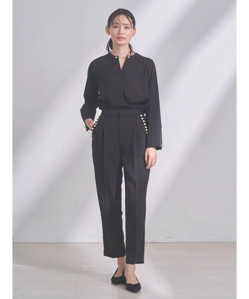 TONAL(トーナル)の「パールバーブラウス(シャツ/ブラウス・レディース・ブラック/オフホワイト・MEDIUM)」の5枚目の写真