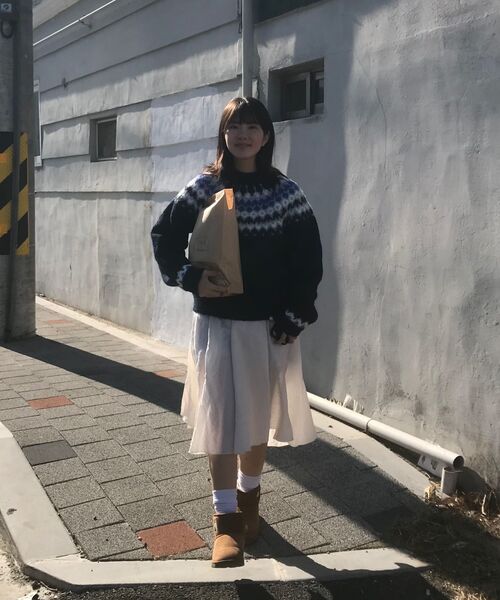 VANONE ATELIER（バノンアトリエ）の「KN4256 ノルディックラウンドニット_チャコール（ニット/セーター・レディース・チャコール・FREE）」の4枚目の写真