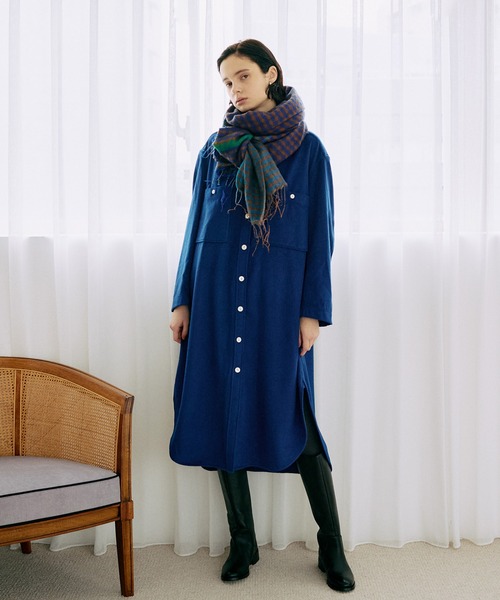 LA MARINE FRANCAISE（マリン フランセーズ）の「ウールジャージーシャツワンピース（ワンピース・レディース・ベージュ/ネイビー/ブルー・FREE）」の4枚目の写真