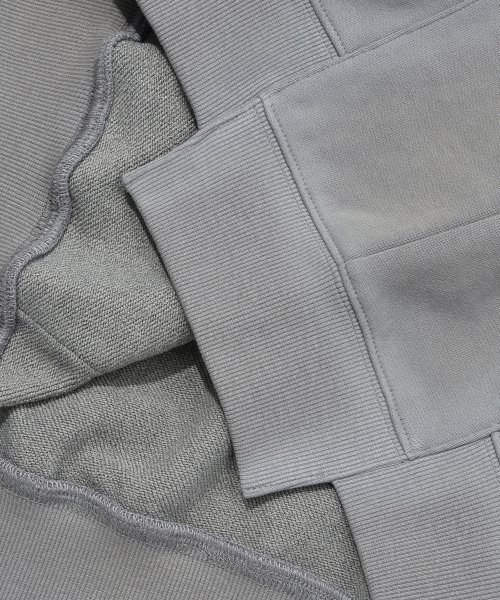 PHYPS MOTORCYCLE(フィップスモーターサイクル)の「Vintage Cutoff Hoodie Spray Khaki(パーカー・レディース・その他・X-LARGE/LARGE/MEDIUM/SMALL)」の6枚目の写真