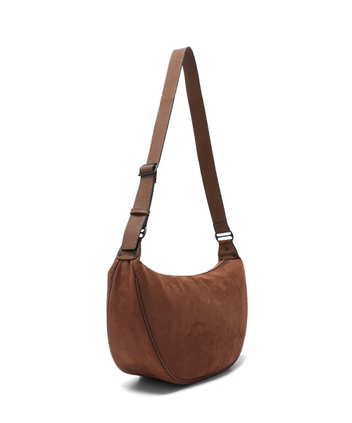 KICHUL(キチョル)の「ALL-DAY MIDDLE CROSS BAG (SUADE BROWN)(メッセンジャーバッグ・メンズ・その他・FREE)」の1枚目の写真