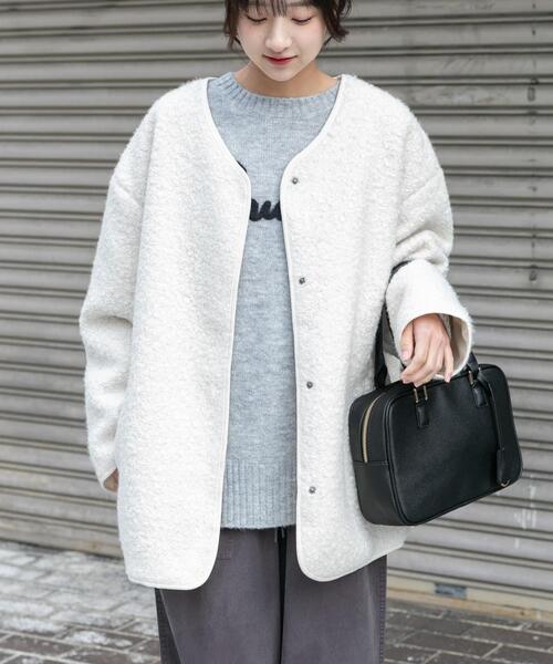 ITEMS URBANRESEARCH(アイテムズ アーバンリサーチ)の「ボアジャケット(ノーカラージャケット・レディース・グレー/ライトブラウン/オフホワイト・FREE)」の6枚目の写真