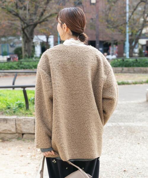 ITEMS URBANRESEARCH(アイテムズ アーバンリサーチ)の「ボアジャケット(ノーカラージャケット・レディース・グレー/ライトブラウン/オフホワイト・FREE)」の18枚目の写真