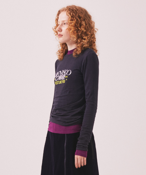 MENASOO(ミナス)の「MNS Soft Fitted Long T Shirt_Charcoal(Tシャツ/カットソー・レディース・ダークグレー・F)」の2枚目の写真