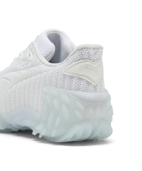 PUMA(プーマ)の「PUMA プーマ ユニセックス モストロ X スニーカー(スニーカー・メンズ・ブラック/ホワイト×シルバー・27.5cm/27.0cm/26.5cm/29.0cm/28.5cm/28.0cm/26.0cm/23.5cm/23.0cm/22.5cm/24.0cm/25.5cm/25.0cm/24.5cm)」の7枚目の写真