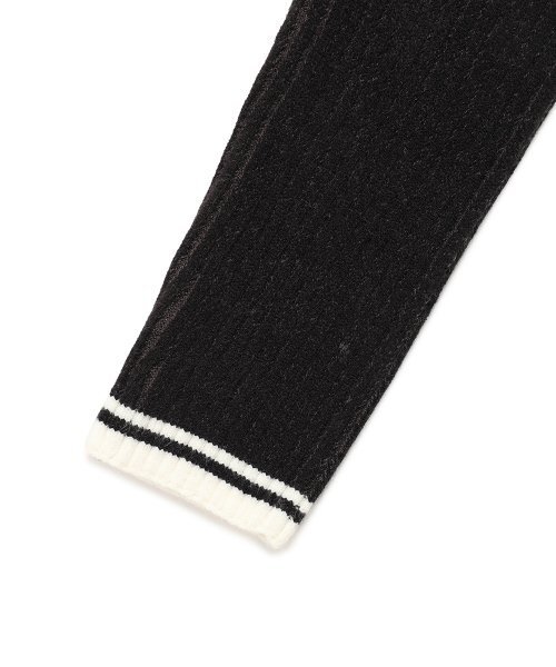 Cavish(カビシ)の「W SLAMMERS TURTLE NECK KNIT BLACK(CV2DFFK640A)(ニット/セーター・レディース・ブラック・MEDIUM/LARGE)」の5枚目の写真