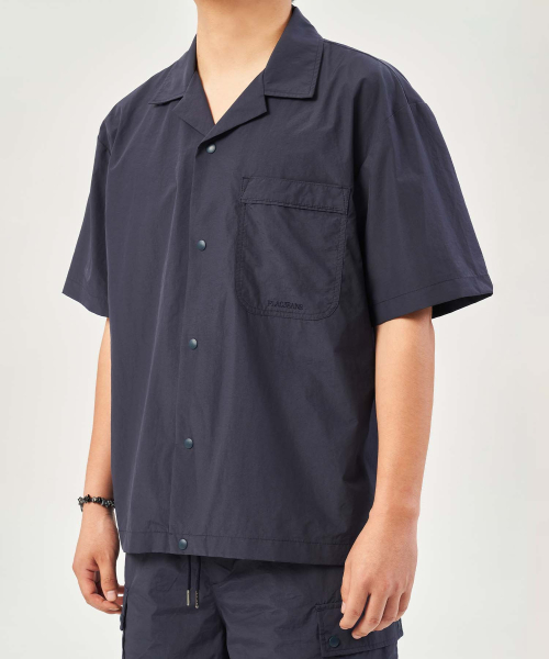 PLAC（プラック）の「オープンカラー半袖シャツネイビー（シャツ/ブラウス・メンズ・その他・LARGE/SMALL/MEDIUM）」の2枚目の写真