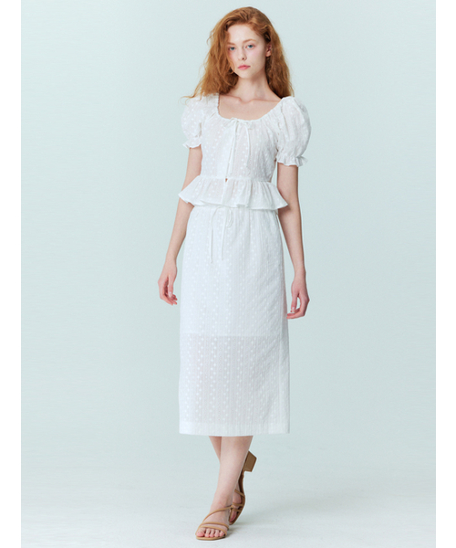 OPENING SUNSHINE(オープニングサンシャイン)の「フラワー刺繍Hラインロングスカートホワイト(スカート・レディース・その他・MEDIUM/SMALL)」の4枚目の写真