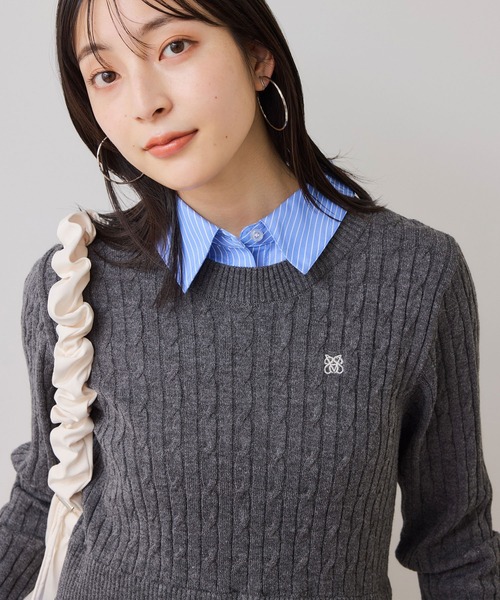 VIS（ビス）の「ハイゲージケーブシャツドッキングプルオーバー（ニット/セーター・レディース・ダークブラウン/ピンク/キナリ/チャコールグレー・FREE）」の16枚目の写真