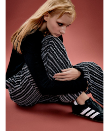 VISUS（ヴィスシュ）の「LACE DENIM PARACHUTE PANTS_BLACK（スウェットパンツ）」