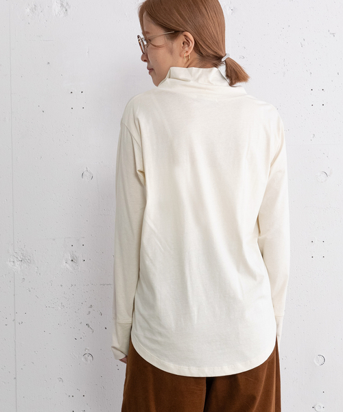 POU DOU DOU（プードゥドゥ）の「ラウンドテールタートルネックトップス（Tシャツ/カットソー・レディース・レッド/ブラック/アイボリー・M）」の21枚目の写真