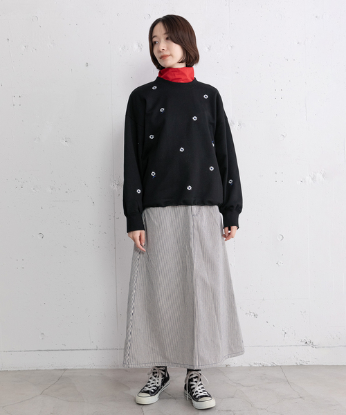 POU DOU DOU（プードゥドゥ）の「ラウンドテールタートルネックトップス（Tシャツ/カットソー・レディース・レッド/ブラック/アイボリー・M）」の19枚目の写真