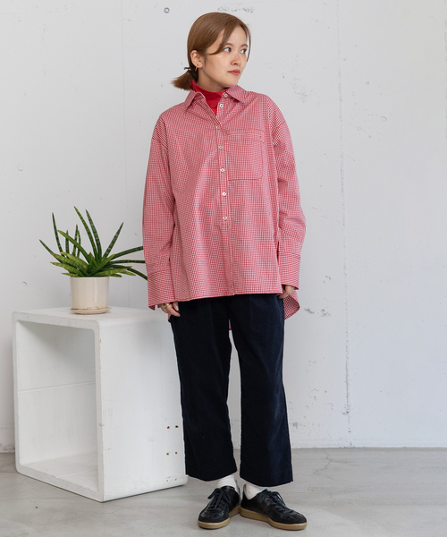 POU DOU DOU（プードゥドゥ）の「ラウンドテールタートルネックトップス（Tシャツ/カットソー・レディース・レッド/ブラック/アイボリー・M）」の4枚目の写真