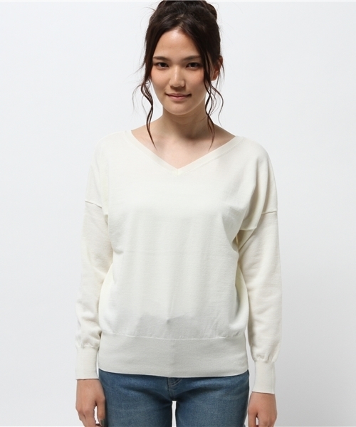 URBAN RESEARCH（アーバンリサーチ）の「UR ウォッシャブル2WAYニット（ニット/セーター・レディース・グレー/オフホワイト/ベージュ/オレンジ/カーキ・FREE）」の11枚目の写真