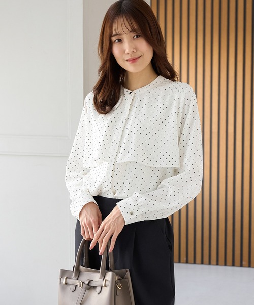 Honeys（ハニーズ）の「ケープ風ブラウス（シャツ/ブラウス・レディース・ホワイト/ホワイト系その他/スモーキーグリーン系/ネイビー・3L/S/M/LL/L）」の16枚目の写真