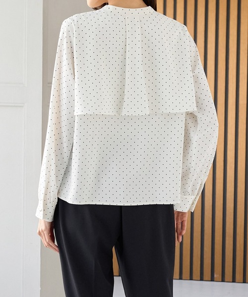 Honeys（ハニーズ）の「ケープ風ブラウス（シャツ/ブラウス・レディース・ホワイト/ホワイト系その他/スモーキーグリーン系/ネイビー・3L/S/M/LL/L）」の19枚目の写真