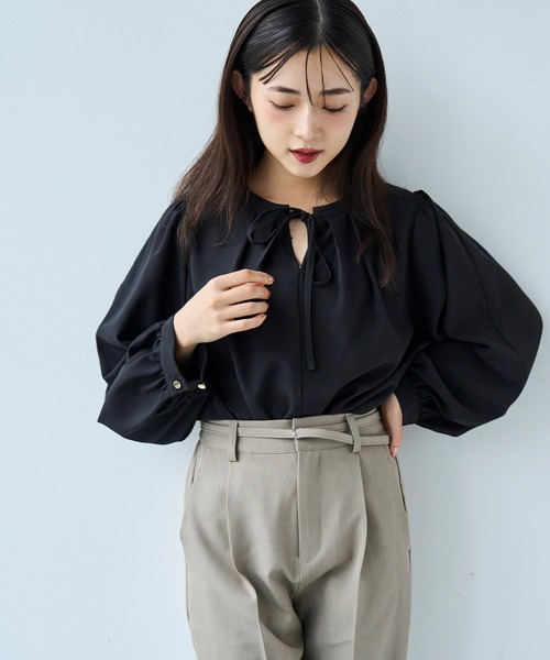 mil（ミル）の「配色リボン キーネックブラウス 【セレモニー/オケージョン】【585139】（シャツ/ブラウス・レディース・ブラック/ベージュ/オフホワイト・XS/S）」の12枚目の写真