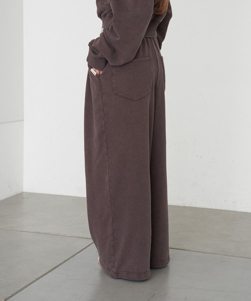 RAY CASSIN(レイカズン)の「【セットアップで着られる】ロゴプリントルーズビッグスウェットパンツ(スウェットパンツ・レディース・ベージュ系その他2/ブラウン系その他2/グレー・FREE)」の20枚目の写真