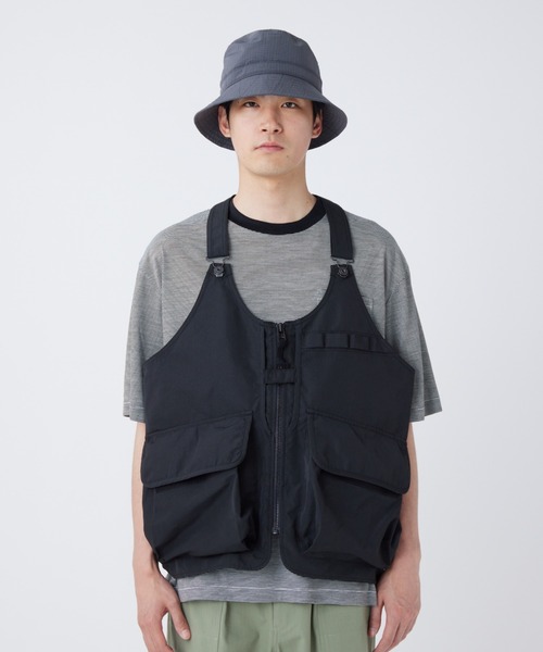 Snow Peak(スノーピーク)の「Snow Peak / TAKIBI Ripstop Vest リップストップベスト 難燃(ベスト・メンズ・ブラック/オリーブ・S/M/L)」の2枚目の写真