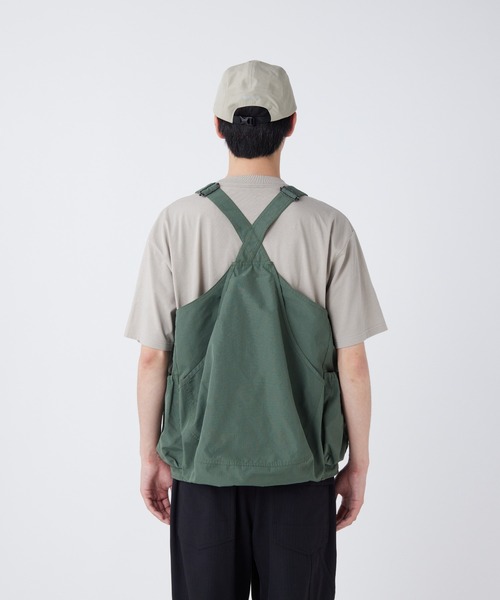 Snow Peak(スノーピーク)の「Snow Peak / TAKIBI Ripstop Vest リップストップベスト 難燃(ベスト・メンズ・ブラック/オリーブ・S/M/L)」の6枚目の写真