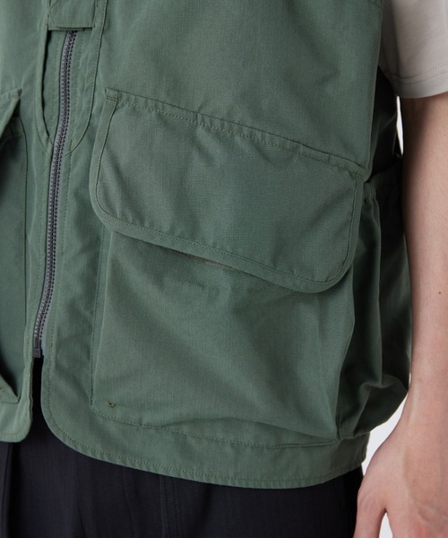 Snow Peak(スノーピーク)の「Snow Peak / TAKIBI Ripstop Vest リップストップベスト 難燃(ベスト・メンズ・ブラック/オリーブ・S/M/L)」の10枚目の写真
