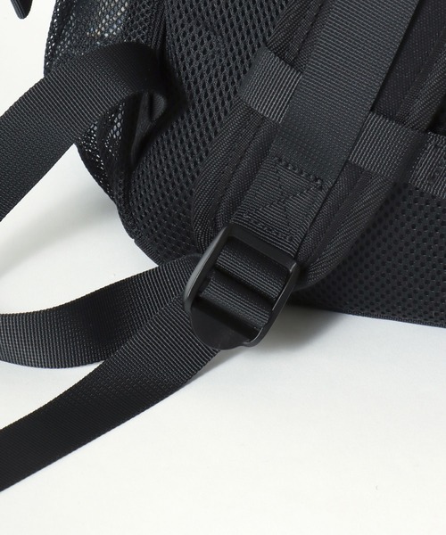 Lee（リー）の「Lee/リー 撥水 ロゴ ワンポイント刺繍 ドローコード バックパック/リュックサック/大容量 約28L/レディース メンズ（バックパック/リュック・レディース・ブラック・FREE）」の16枚目の写真