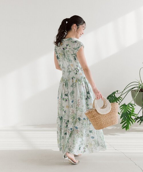 La boutique BonBon（ラブティックボンボン）の「【お上品着映え】エンブロイダリーフラワープリントワンピース（ワンピース・レディース・ミント/オフホワイト・36/38/PS）」の16枚目の写真