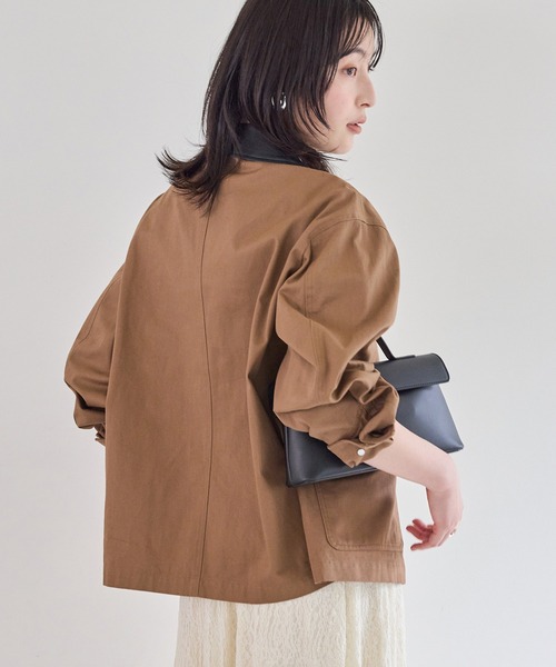 VIS(ビス)の「バイカラー衿カバーオール(カバーオール・レディース・キャメル/ベージュ・FREE)」の6枚目の写真