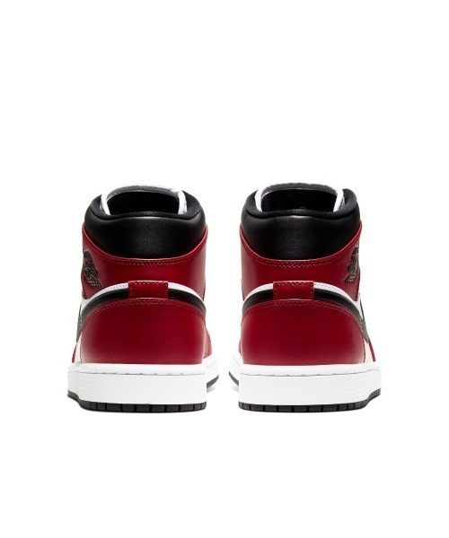 JORDAN BRAND(ジョーダンブランド)の「JORDAN BRAND Air Jordan 1 Md(ジョーダンブランド エアジョーダン 1 MD)(スニーカー・メンズ・レッド系・25cm/25.5cm/26cm/26.5cm/27cm/27.5cm/28cm/28.5cm/29cm)」の5枚目の写真