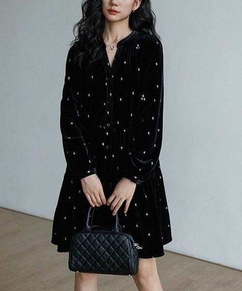 gossip！ロサンゼルス（ゴシップロサンゼルス）の「ワンピース（ワンピース・レディース・ブラック・M/L）」の2枚目の写真