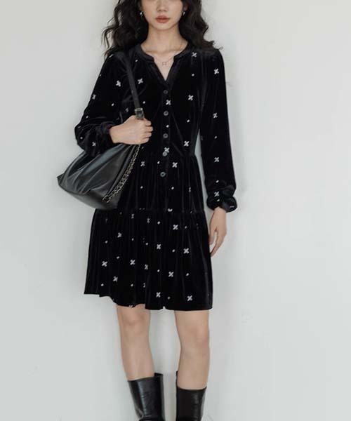 gossip！ロサンゼルス（ゴシップロサンゼルス）の「ワンピース（ワンピース・レディース・ブラック・M/L）」の10枚目の写真