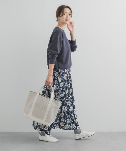 URBAN RESEARCH DOORS（アーバンリサーチドアーズ）の「コットンスウェットヘムドロストプルオーバー（スウェット・レディース・グレー系その他/チャコールグレー/イエロー・FREE）」の22枚目の写真