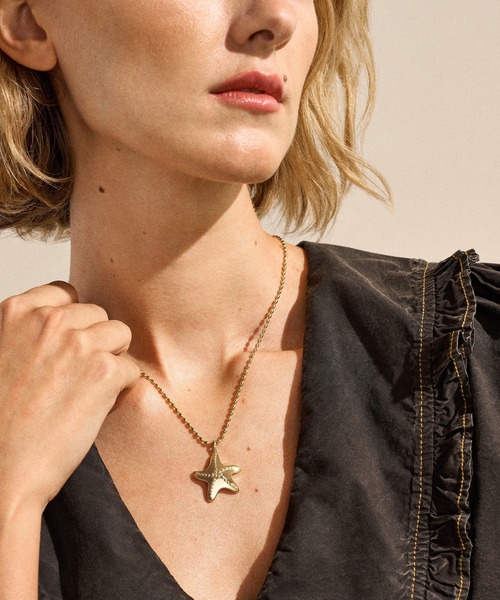 SKAGEN(スカーゲン)の「スカーゲン アクセサリー レディース ネックレス ゴールド SKJ1899710(ネックレス・レディース・ゴールド・FREE)」の2枚目の写真