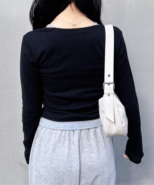 INGNI（イング）の「キャミレイヤード風リブレースアップトップス（Tシャツ/カットソー・レディース・ホワイト系2/ブラウン系3/グレー系その他3/ブラック×グレー・M）」の16枚目の写真