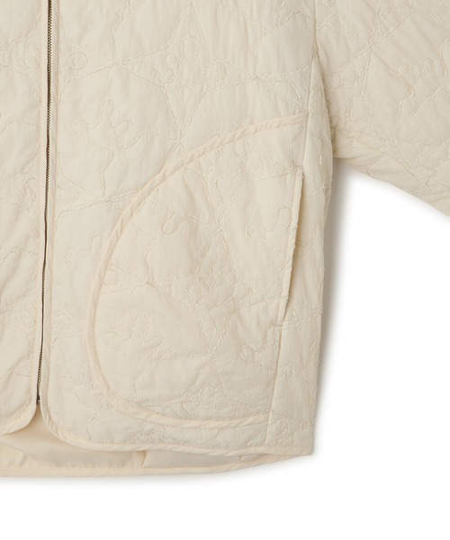 ADAM ET ROPE'（アダムエロペ）の「【WEB限定】モールヤーンキルティングジップブルゾン（ブルゾン・レディース・キナリ/ブラック・FREE）」の12枚目の写真