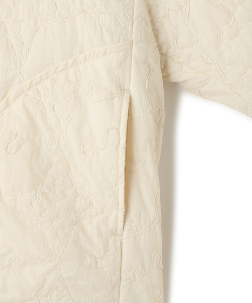 ADAM ET ROPE'（アダムエロペ）の「【WEB限定】モールヤーンキルティングジップブルゾン（ブルゾン・レディース・キナリ/ブラック・FREE）」の13枚目の写真