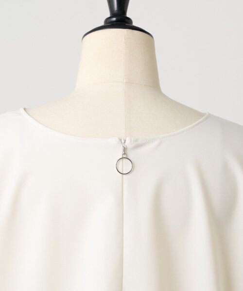 LIVETART（リヴェタート）の「《LIVETART》リングジップ前後ブラウス（シャツ/ブラウス・レディース・ブラック/ホワイト・FREE）」の11枚目の写真