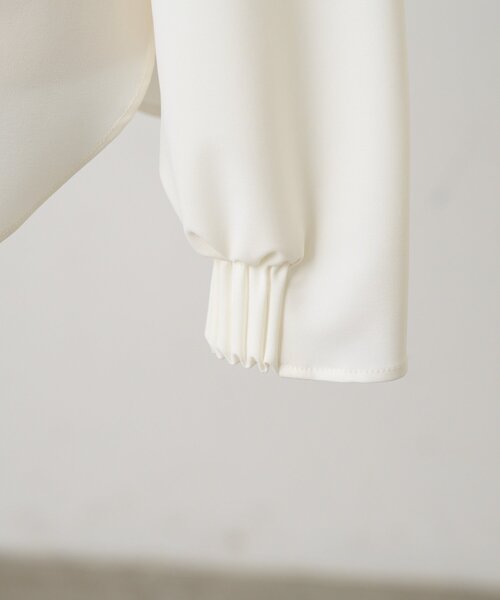 LIVETART（リヴェタート）の「《LIVETART》リングジップ前後ブラウス（シャツ/ブラウス・レディース・ブラック/ホワイト・FREE）」の7枚目の写真