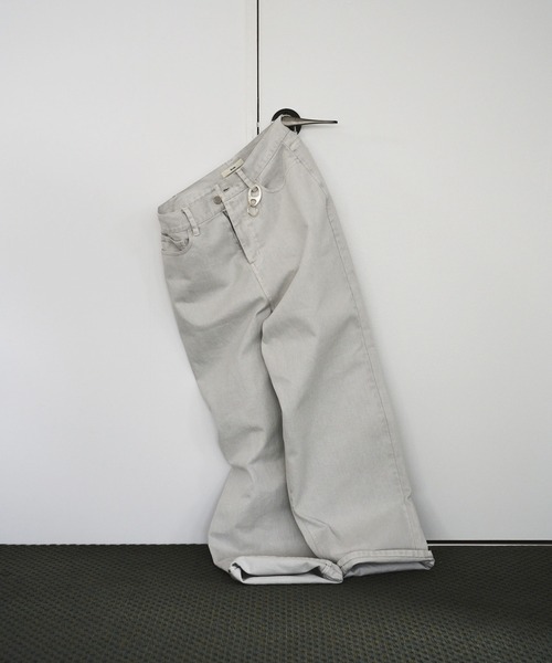 anuke(アンヌーク)の「Wide Cocoon Denim(デニムパンツ・レディース・ライトグレー・36inch/38inch)」の10枚目の写真
