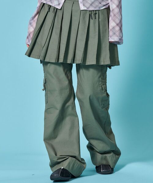 【sqnz(エスキュンズ)】sqnz eyelet low-rise pants / パンツ フレア ボトムス 刺繍 カーゴ レディース レースアップ ローライズ