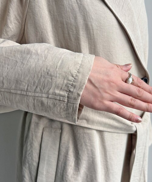 DouDou（ドゥドゥ）の「【WEB限定】スウェードライクトレンチコート（その他アウター・レディース・ベージュ/モスグリーン・FREE）」の21枚目の写真