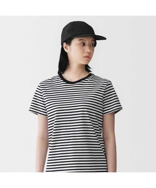 無印良品（ムジルシリョウヒン）の「ＵＶカット風を通す　ちいさくまとまる　キャップ（キャップ・レディース・ダークグレー/サンドベージュ/ブルー系/ブラック・55-59cm）」の2枚目の写真