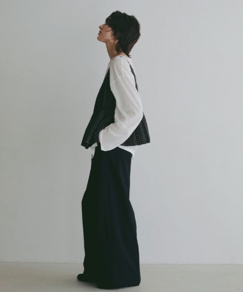 ETRE TOKYO(エトレトウキョウ)の「【先行予約限定 10%OFF】コットンドビーカシュクールキャミソール(キャミソール・レディース・ブラック/ホワイト・FREE)」の5枚目の写真