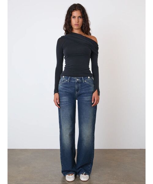 PULP/417EDIFICE(パルプフォーワンセブンエディフィス)の「peachy den / ピーチーデン KYLIE COLD SHOULDER TOP(Tシャツ/カットソー・レディース・ブラック/ブルー・SMALL/X-SMALL)」の3枚目の写真